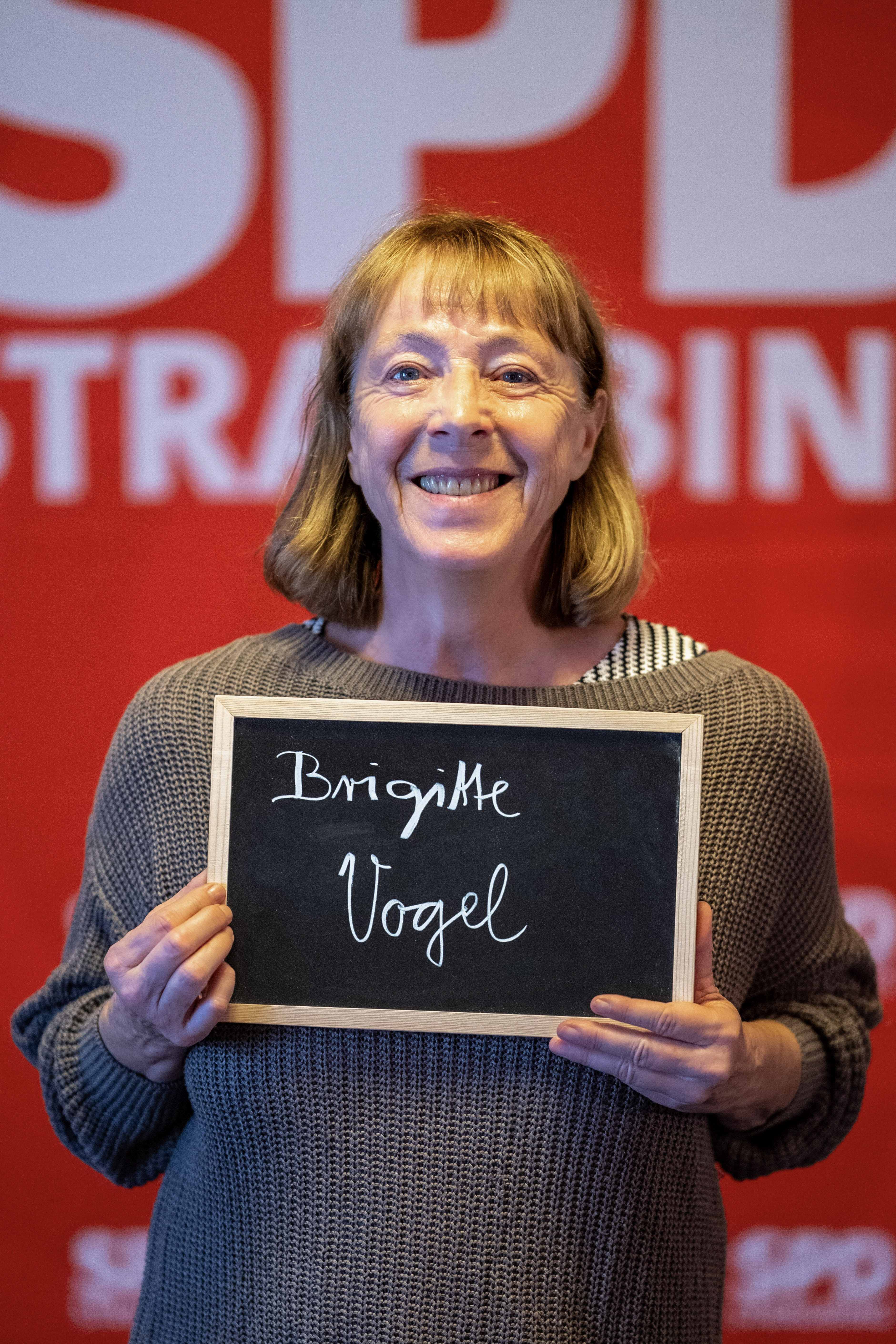 Brigitte Vogel, Ich war 20 Jahre in Schulleitung und bin seit Juli 2025 im Ruhestand. - SPD Kandidat:in Straubing 2026