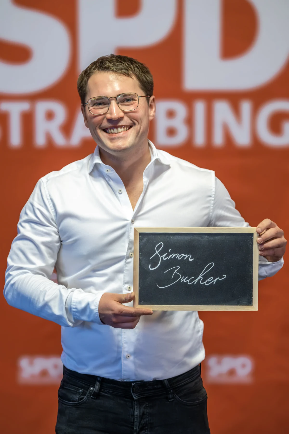Simon Bucher, Restaurantfachmann - SPD Kandidat:in Straubing 2026